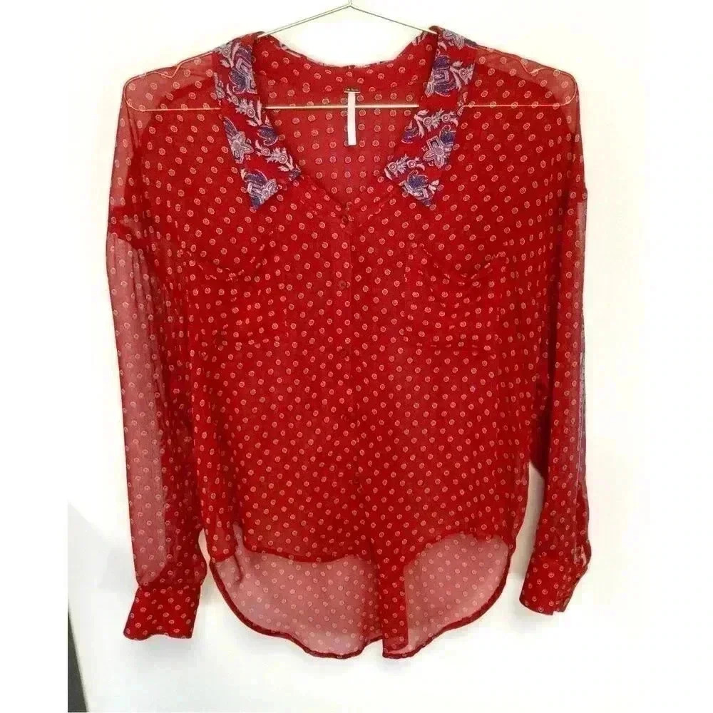 Free People Womens Red Paisley Boho High Low Hem Bandana Button Up Blouse Small
